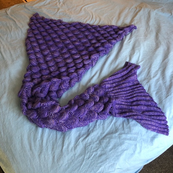 Crocheted Mermaid Tail Blanket - Picture 2 of 3